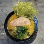 家系ラーメン 桜家 - 