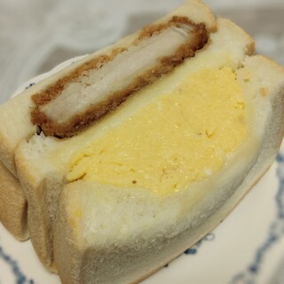 手づくりのデリとパン カフェココナ_0