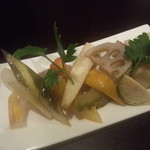 エ パタティ エ パタタ - 自家製ピクルス