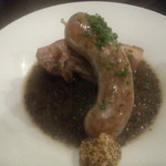 エ パタティ エ パタタ - 自家製ソーセージと豚バラのコンフィ、レンズ豆添え