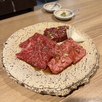 炭火焼肉 肉の匠 ひうち - 
