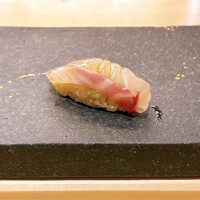 銀座 京都 鮨まつもと - 天然真鯛握り