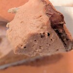 カフェメシプーチ - マスカルポーネとヘーゼルナッツクリームのケーキ