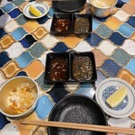 ホルモン長岡 天満橋店 - 大根おろしとタレのセット