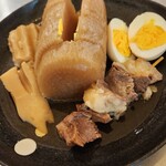 なにわ おでん - 大根、牛すじ、ちくわぶ、玉子