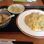 福園 - チャーハンと水餃子のランチセット 