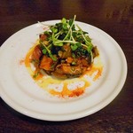 BARU 竹末 - ナスのカポナータ（甘酸っぱいトマト煮冷製）
      同じ"炒め煮"でもマサラとは対照的なカポナータ。動と静。火照った体をクールダウンしてくれそうな、ワインに似合う、ひんやりと上品な逸品。