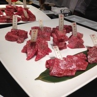 焼肉専科 肉の切り方 日本橋本店 - 