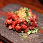 炭火焼ホルモン ぐう - ■THE ユッケ（生肉最高！）