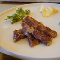 エヴァム・エヴァ・ヤマナシ・アジ - 