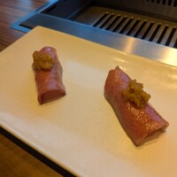 焼肉うしごろ 新宿三丁目店 - 