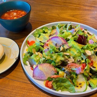 アップステアーズ_1