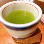 かつ吉 - 食後の緑茶