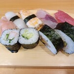 美和寿司 - 握りと巻き