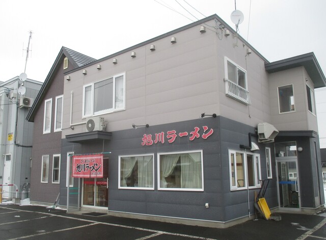 愛想っ気を問題にするんじゃなく、、、、、味だけを考えれば良いんだよ、、、、いつもはできないけど : 旭川ラーメン 北見2号店の写真