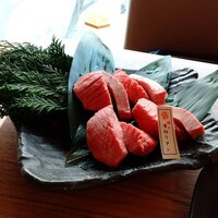 焼肉 しゃぶしゃぶ 石田屋。 北野坂店 - 