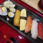 立喰いすし さくだ屋 - 朝寿司定食