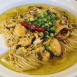 弘明寺丿貫 - ムール貝のアヒージョソバ