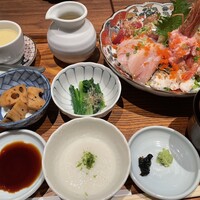 魚とおばんざい 泉士 - 