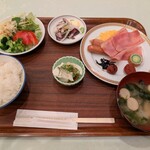 ザ クラウンパレス 新阪急高知 - 