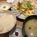 やよい軒 - 料理写真: