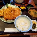 とんかつ　松よし - 料理写真:ジャンボとんかつ