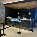 Hills House Dining 33 Pâtisserie à la Maison - 