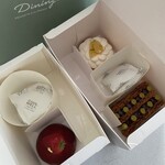 Hills House Dining 33 Pâtisserie à la Maison - 