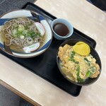 田舎屋 - かけそば220円！