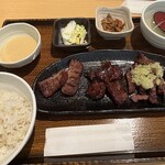 牛たんと和牛焼 青葉苑 - 