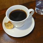 キッチン ブルー グローブ - ホットコーヒーのアップ