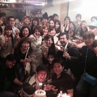 各スポーツ観戦・カラオケOK♪パーティー向けのダイニングバー