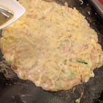 みつばち - ん〜、匂いが届きそう。