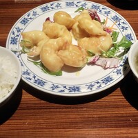 横浜中華街 重慶飯店 本館 - 同左
