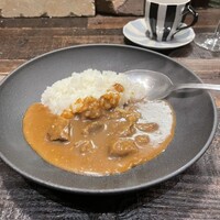 鉄板ビストロ ラフ+たす - カレー　ほどよし