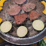 炭火焼肉 やまもと - 