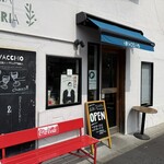 アダッキオ - 外観