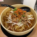 味噌ラーメン百庵 - 辛赤みそラーメン。