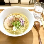 Sagamihara 欅 - 美しいビジュアル。箸とレンゲも完璧。