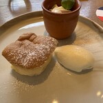 Grand Bleu Gamin - デザート 台湾カステラとマスカルポーネを使用したソフトクリーム