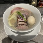 宍道湖しじみ中華蕎麦 琥珀 池袋店 - 