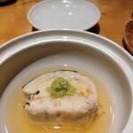 ハイアットリージェンシー箱根リゾート＆スパ - 鰆。丁寧に下処理をされた皮付きの鰆。山葵があう。お刺身は、鰹とミズダコ。