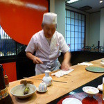 すし処 さいとう - 【H26.7.19】しなやかな動きです。