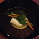 妙見石原荘 食菜石蔵 - 丸仕立・丸豆腐・焼葱・結び人参・インゲン・針生姜・木の芽