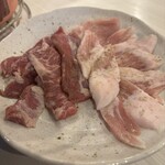 塩焼きホルモン 剛 - ☆ハラミと豚トロ