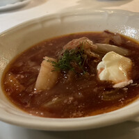 スンガリー 新宿東口本店 - ボルシチ