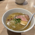 貝出汁中華そば くらむ - 