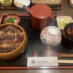 炭焼うな富士 - 