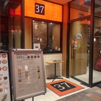 PIZZERIA　37 - 