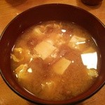 丸萬寿司 - なめこの味噌碗